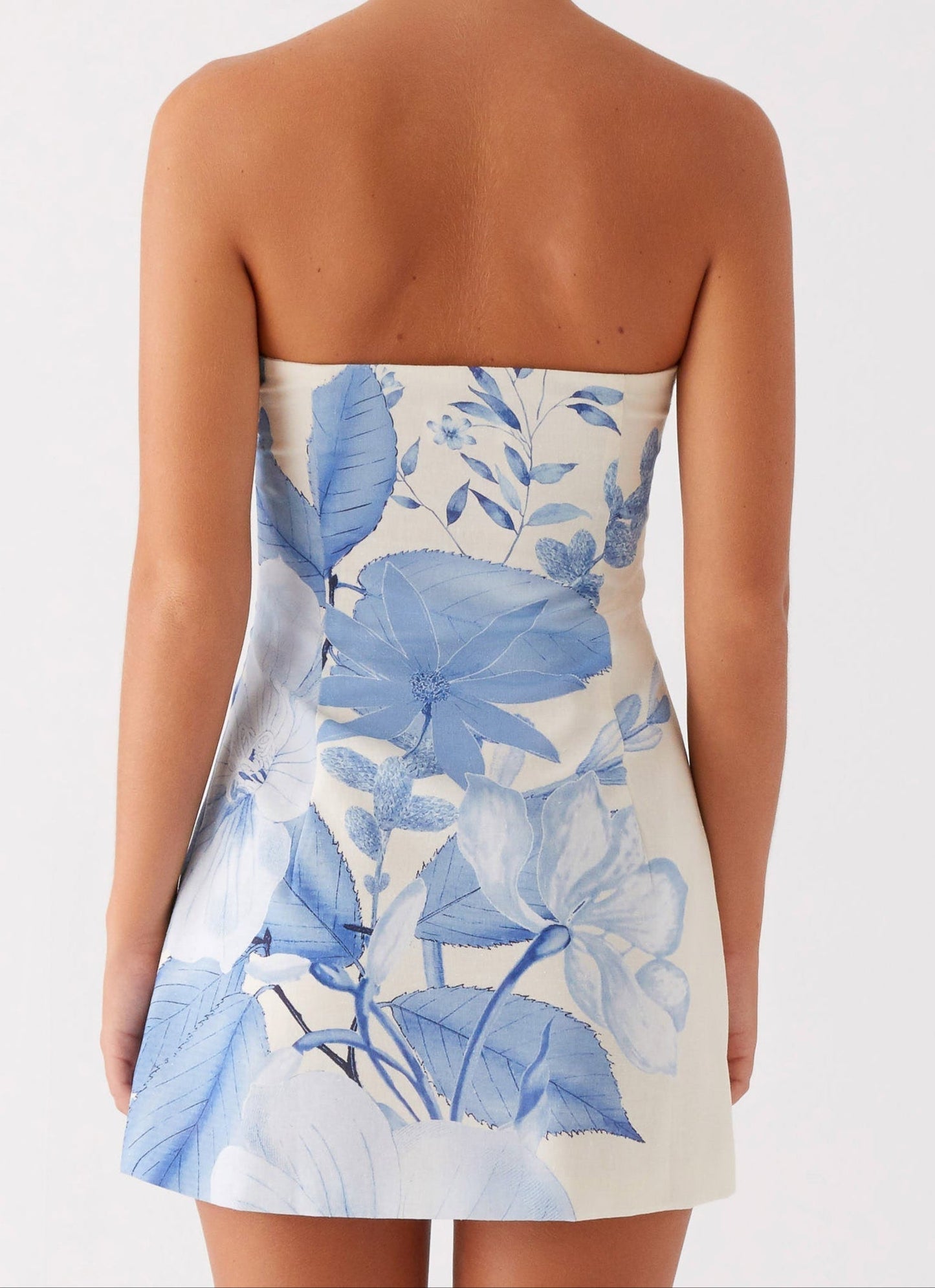 Denby Trägerloses Minikleid – Blaues Blumenmuster