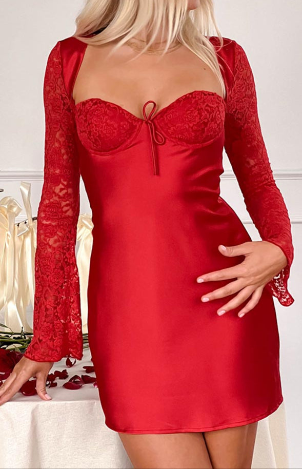 Romancia Rotes Langarm Minikleid