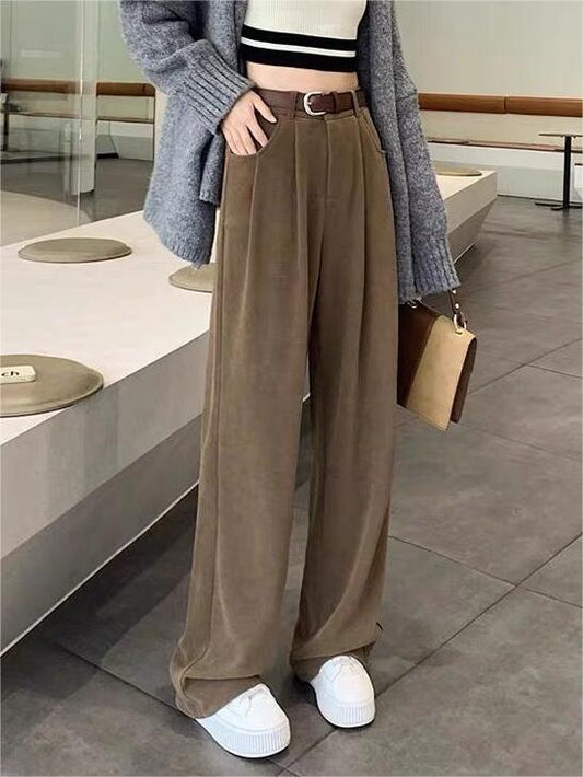 Plain vintage baggy boyfriend pants made of corduroy