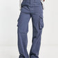 Versatile cargo pants with high waist and multiple pockets