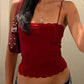 Rotes Vintage Schlankmachendes Spitzen Cami Top