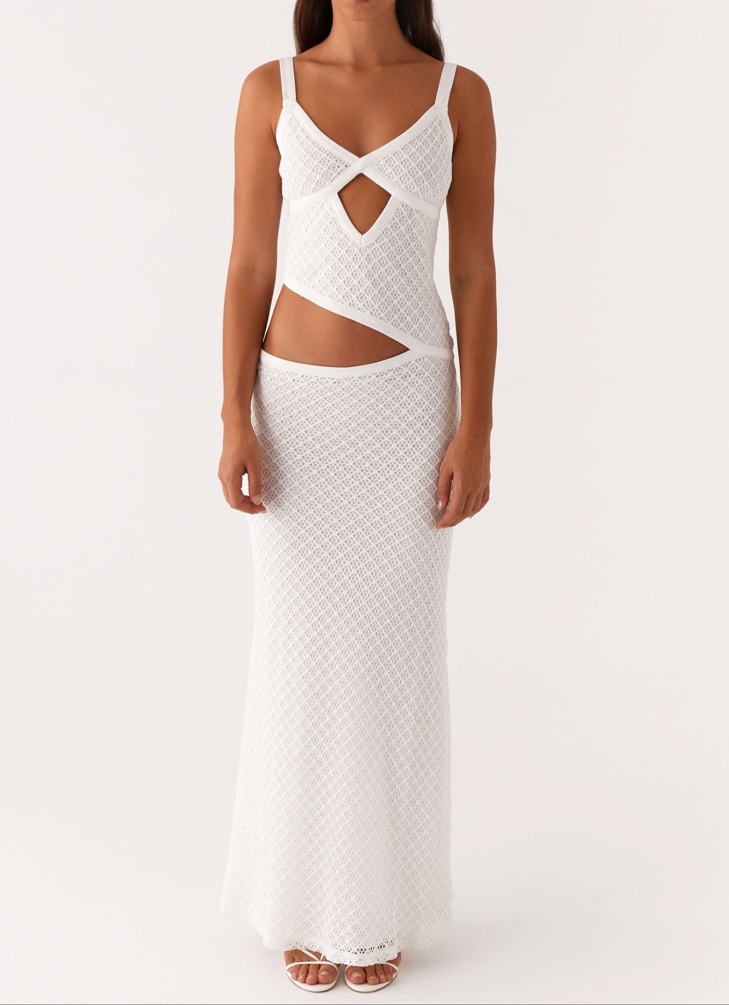 Orsa Maxi Dress - White Crochet Pattern