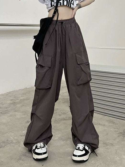 Vintage Y2K Baggy Parachute Cargo Pants with Drawstring