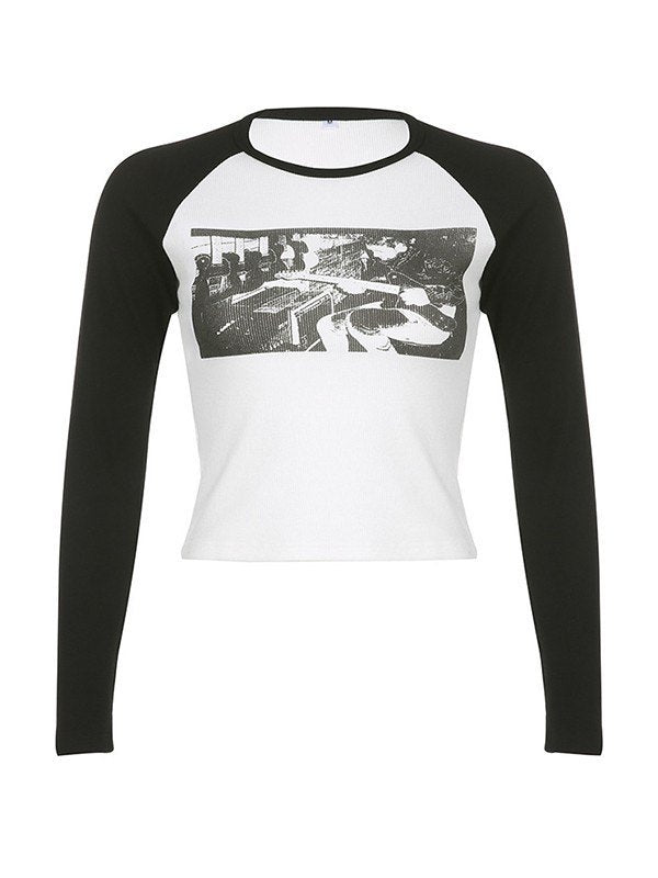 Figure graphic raglan long sleeve crop top