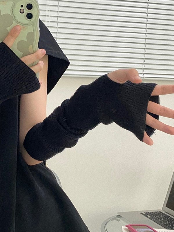 Rib knit gloves with thumb hole